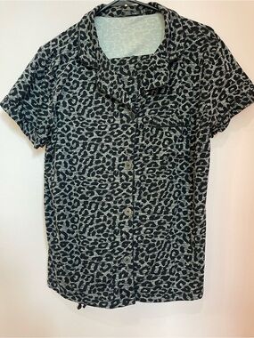 Leopard‎ Print Short-Sleeve Button Front Pajama Top - Black & Gray